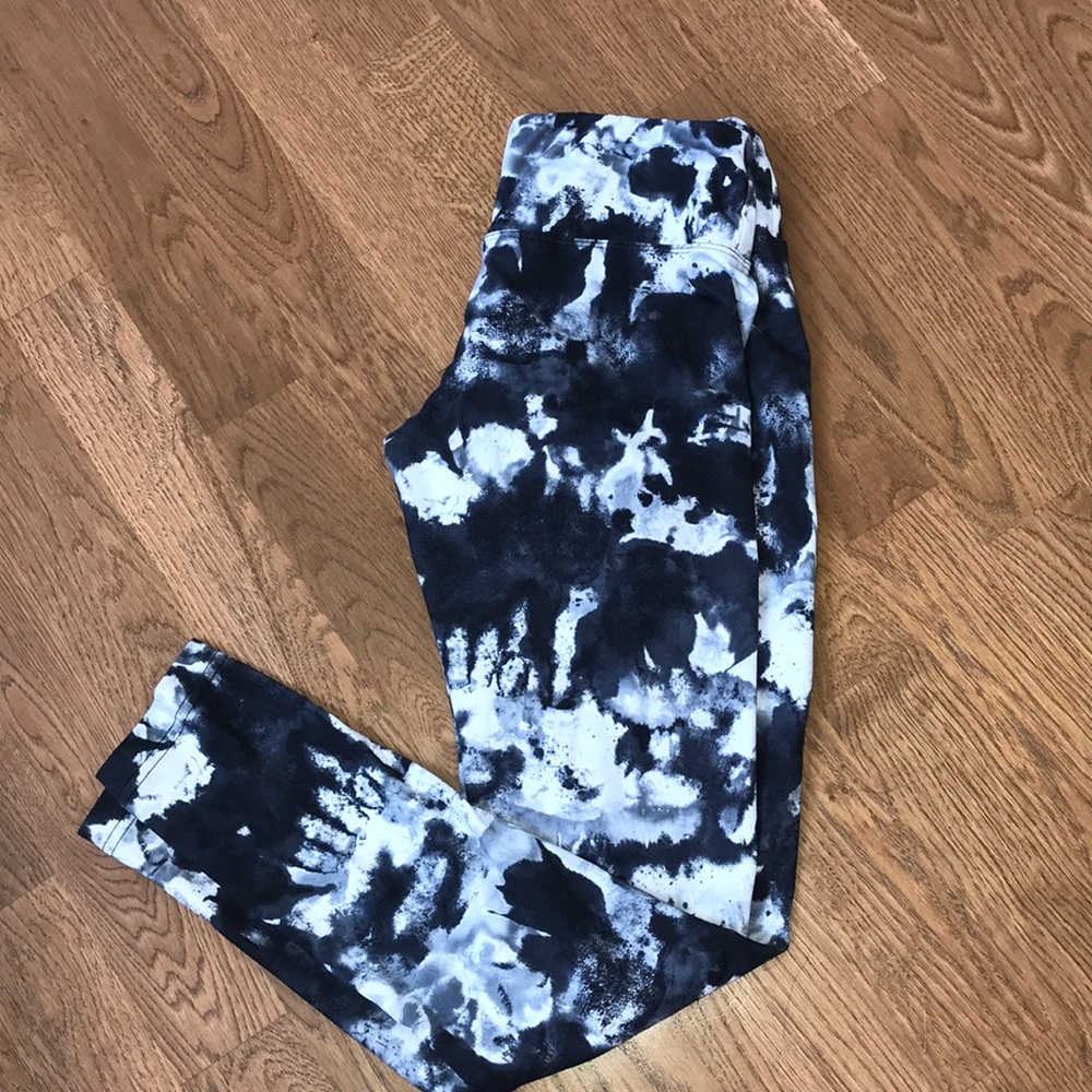 Workout pants